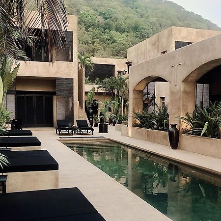 The Casa Saint George Hotel 트론코네스 외부 사진